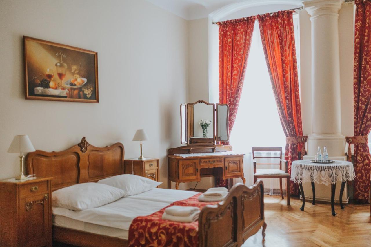 Camea 3* Краків